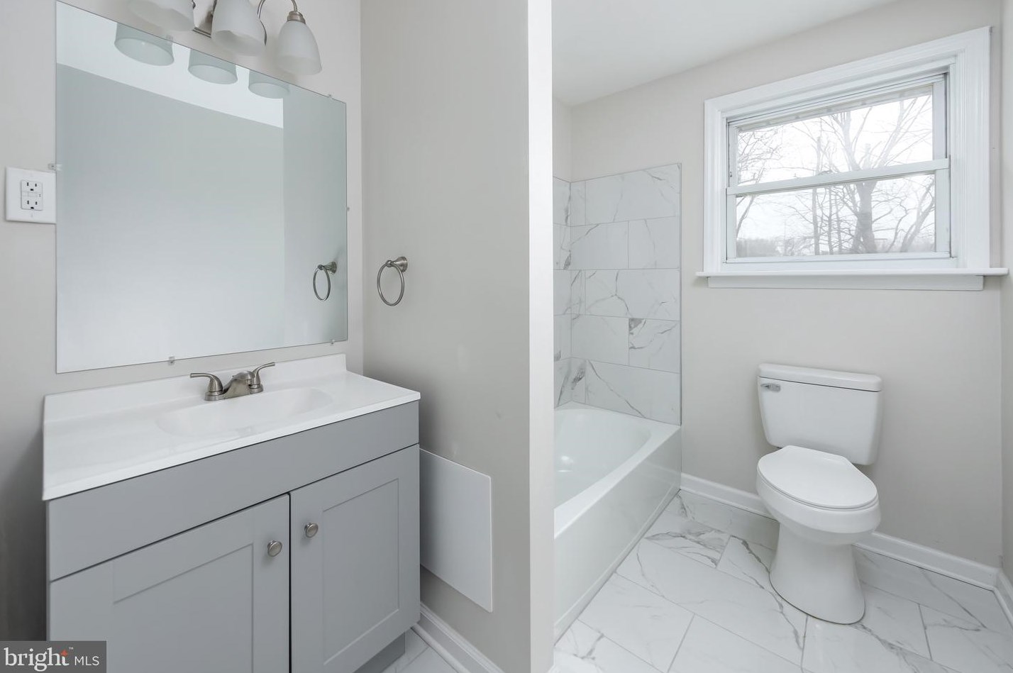 152 Glenbrook Dr, Mount Laurel NJ  08054-1046 exterior