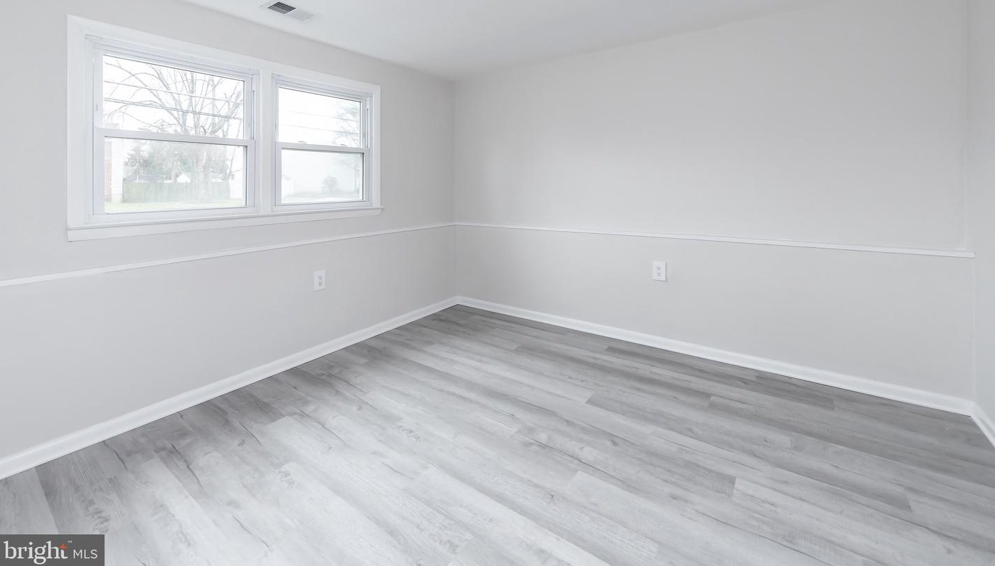 152 Glenbrook Dr, Mount Laurel NJ  08054-1046 exterior