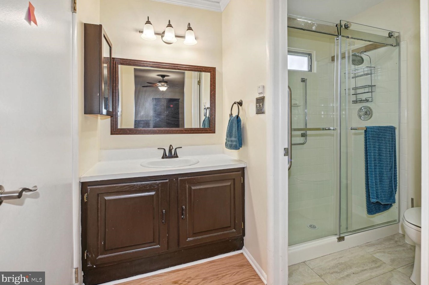 130 Buckingham Dr, Southampton NJ  08088-1246 exterior