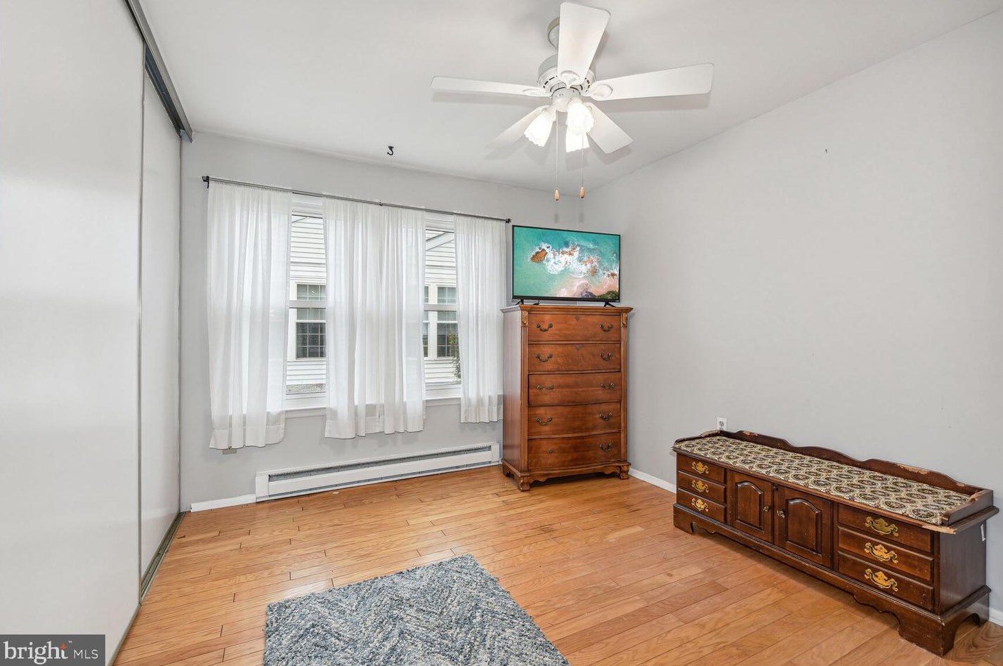 130 Buckingham Dr, Southampton NJ  08088-1246 exterior