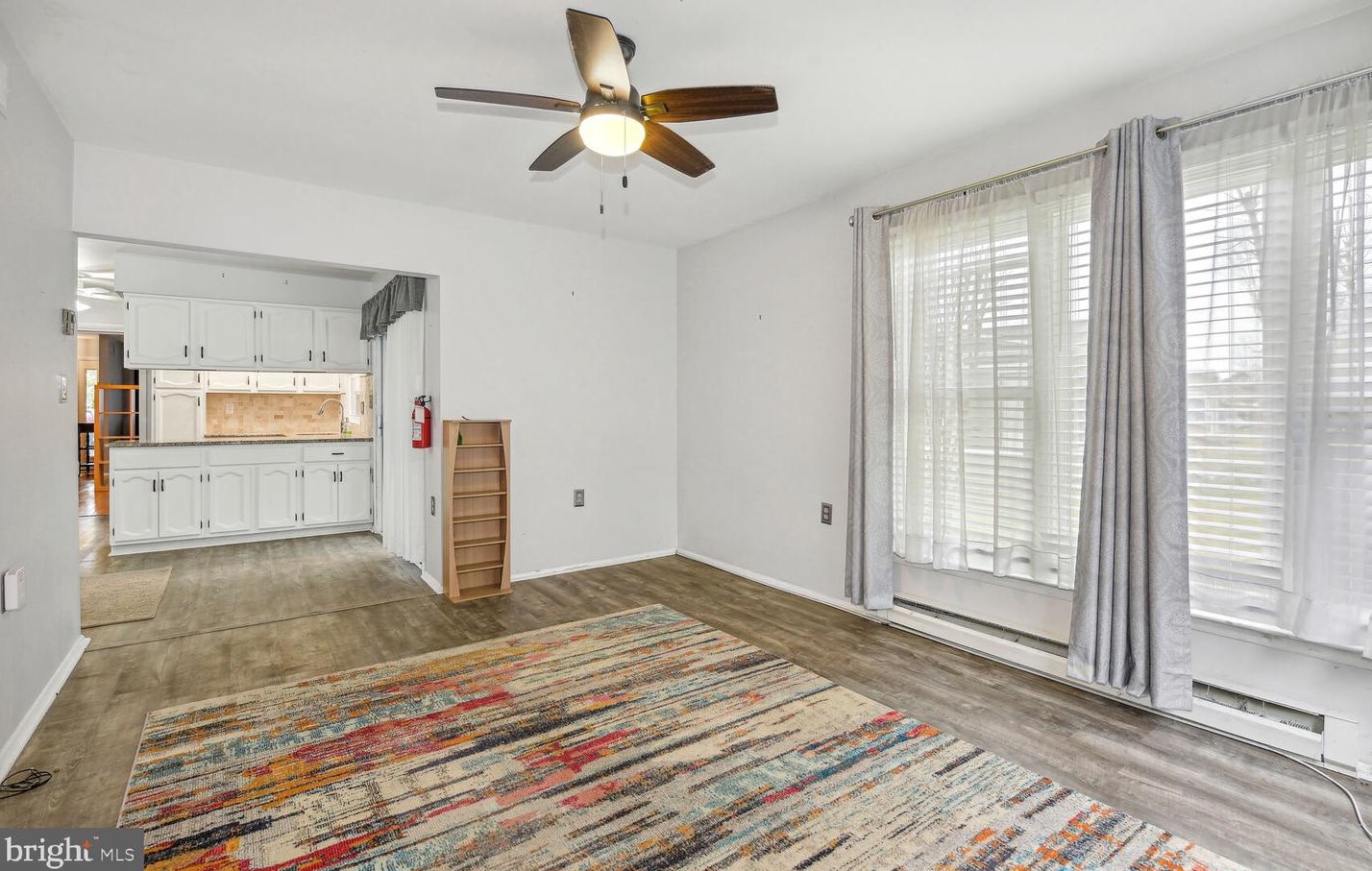 130 Buckingham Dr, Southampton NJ  08088-1246 exterior