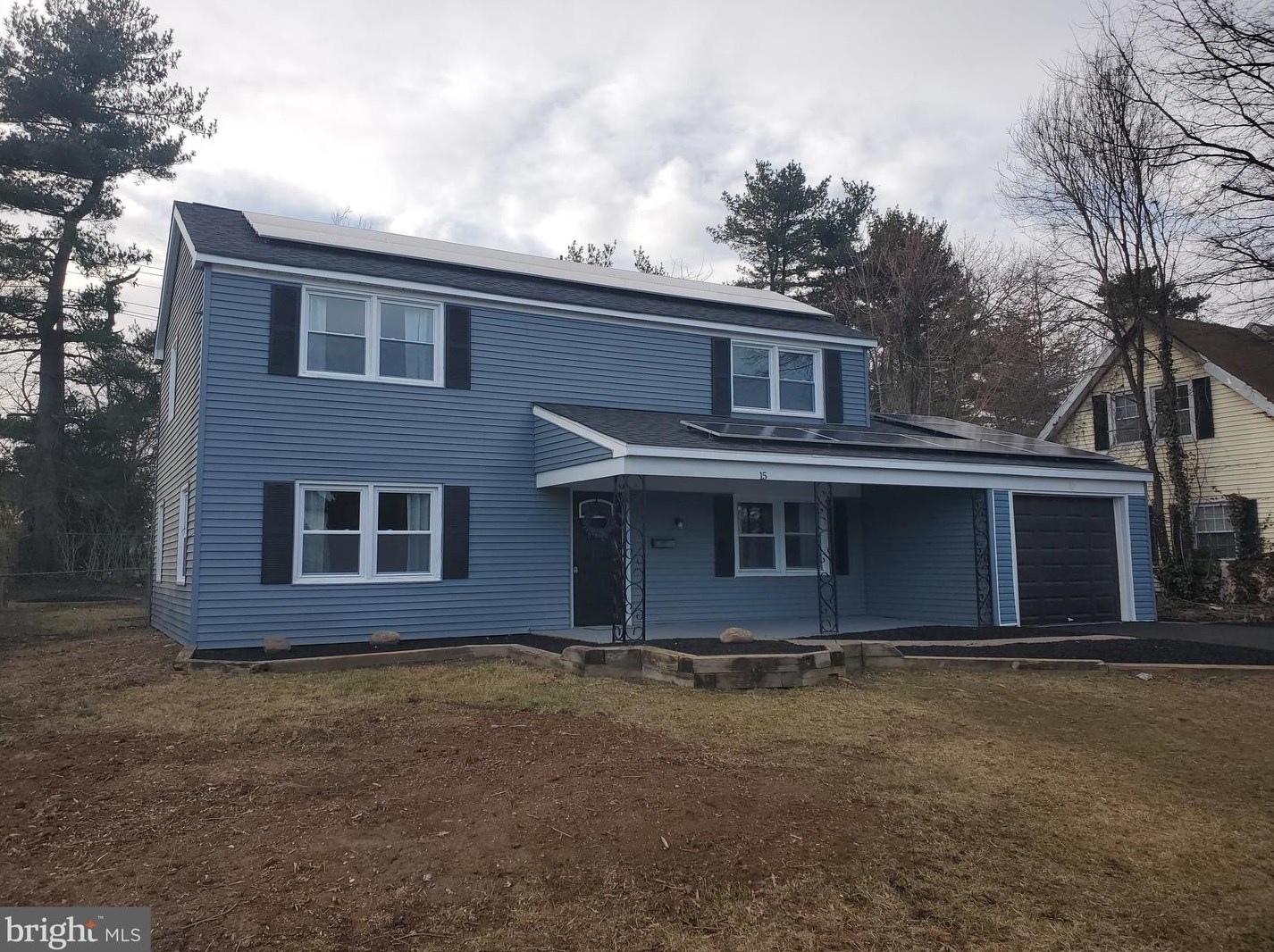 15 Holyoke Ln, Willingboro, NJ 08046