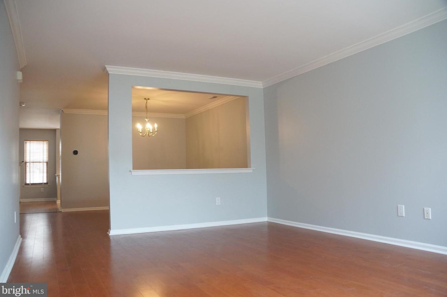 34 Stokes Rd, Mount Laurel, NJ 08054