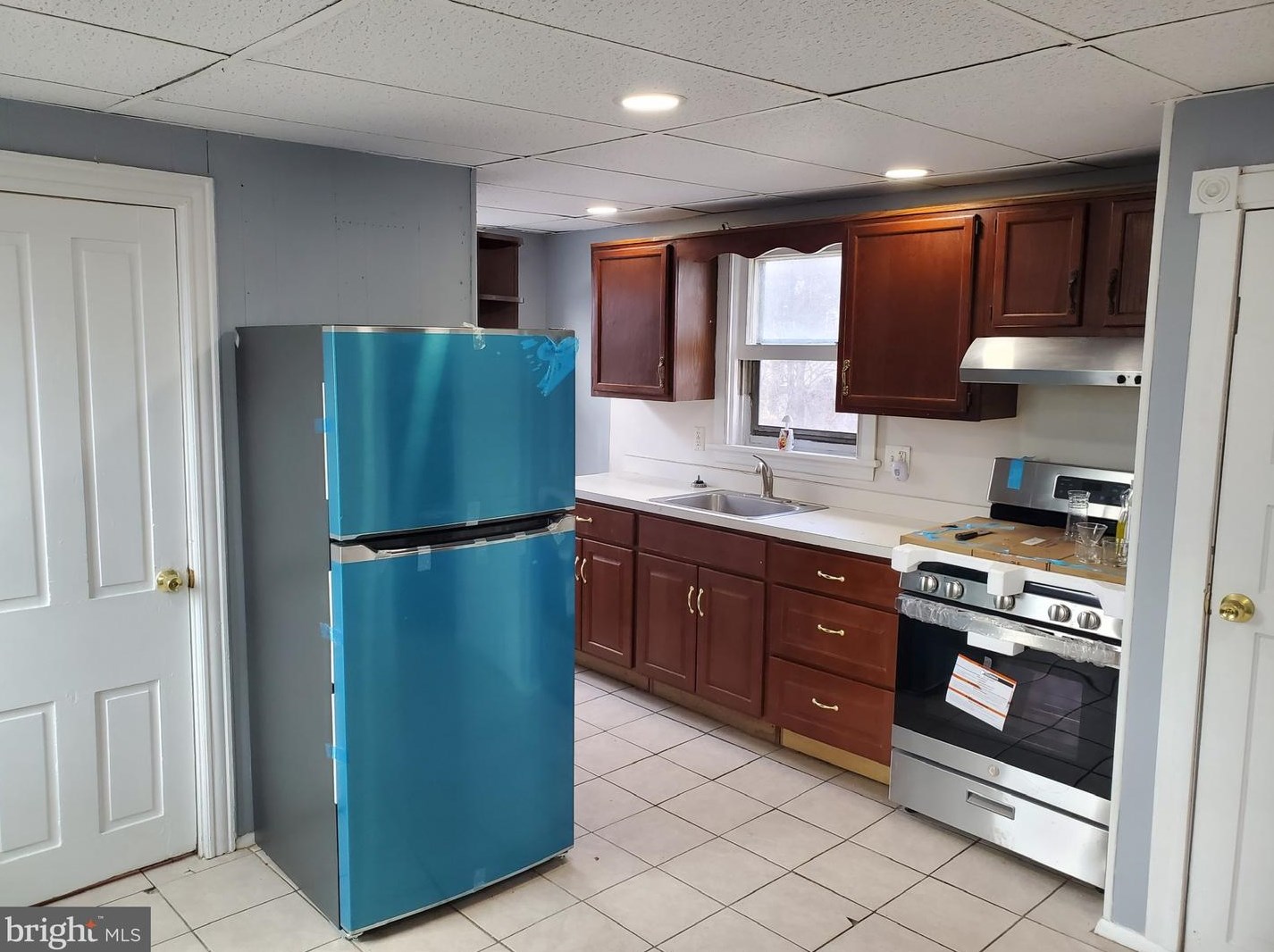 220 Talbot St, Burlington, NJ 08016