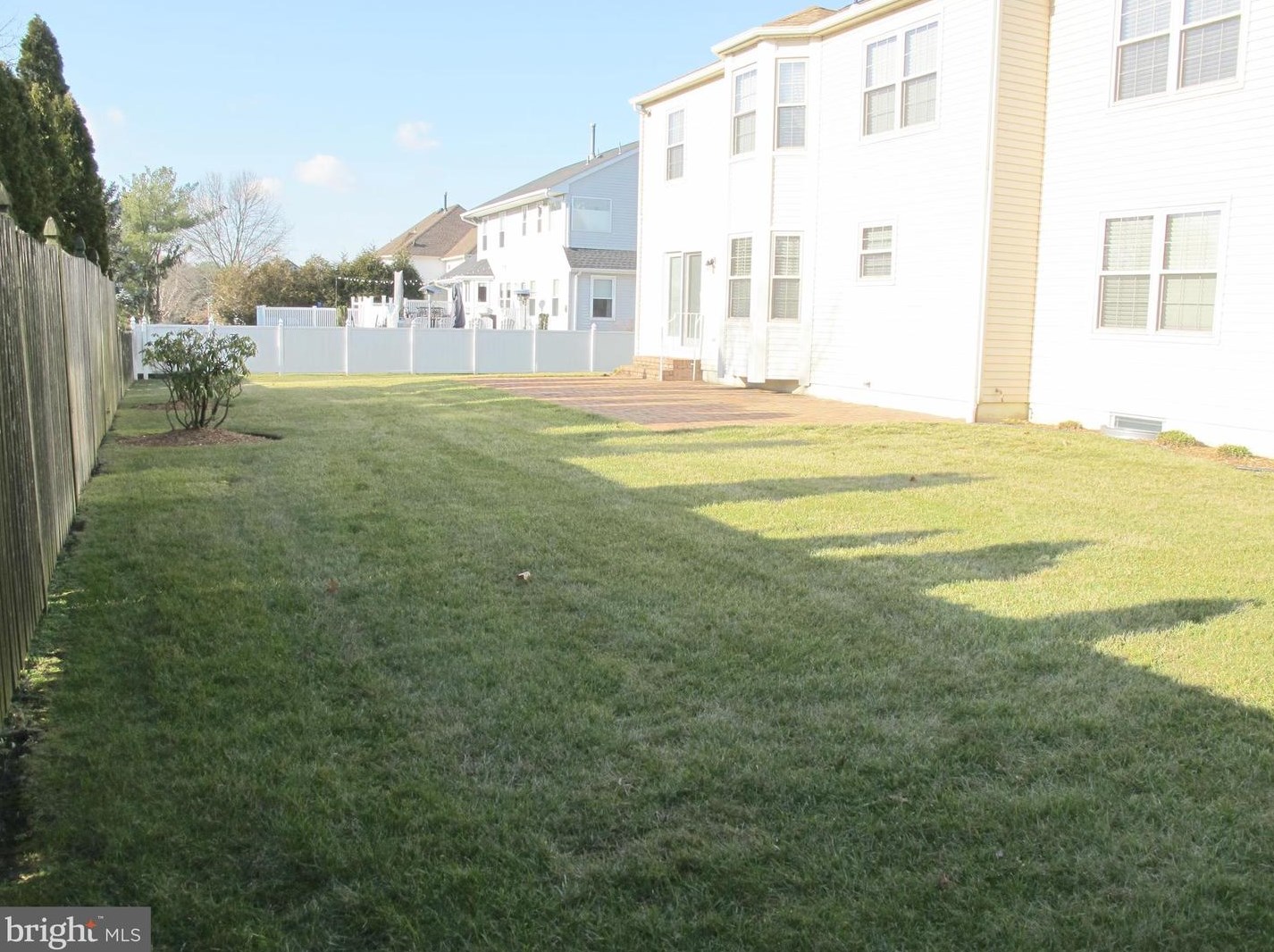 2203 Derby Dr, Riverton, NJ 08077