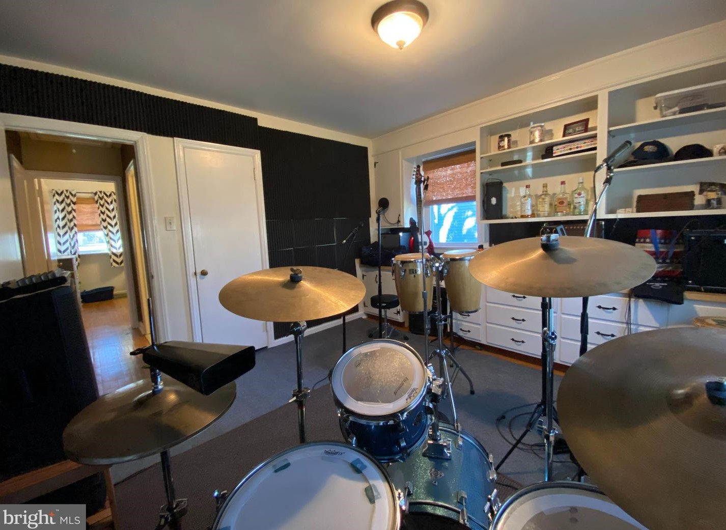 302 Washington Ave, Moorestown NJ 08057-2408 exterior