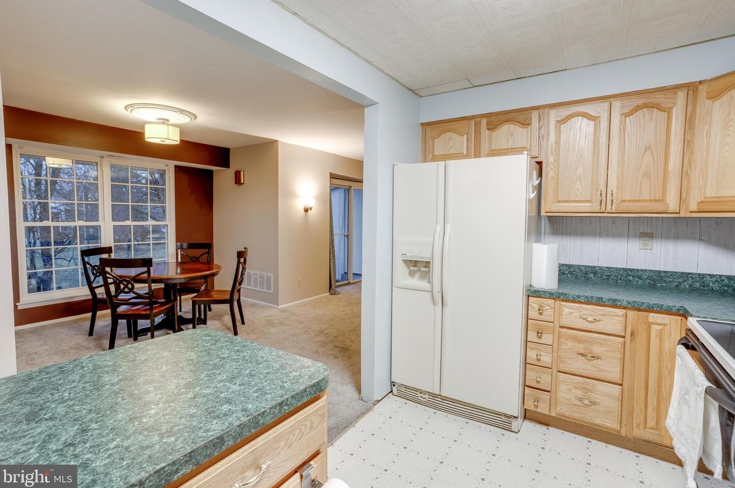 275 Green St #5b7, Beverly, NJ 08010