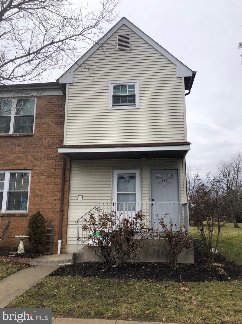 712 Woodchip Rd, Lumberton Township, NJ 08048