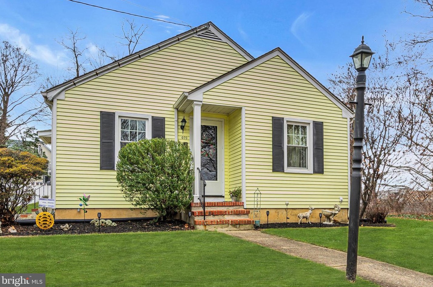 409 Brooks Ave, Chesterfield, NJ 08505-1703