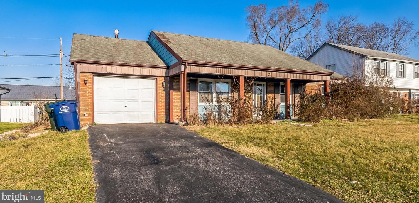 31 Gentry Ln, Willingboro, NJ 08046