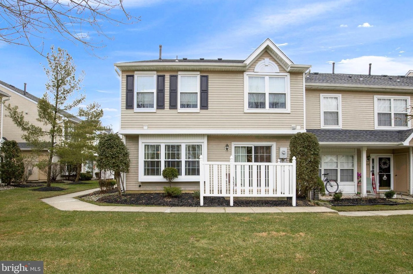 5105 Halifax Way, Mount Laurel, NJ 08054-6819