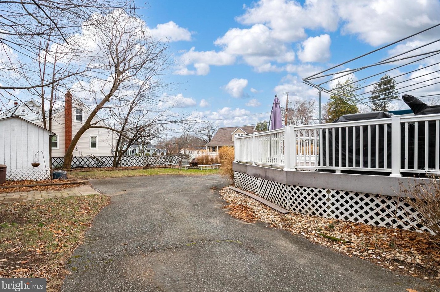 1300 Rancocas Rd, Burlington NJ 08016-3702 exterior