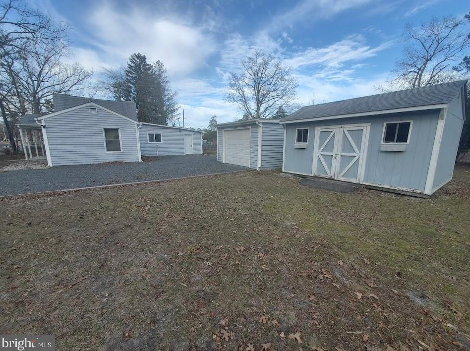 11 Palm Ave, Browns Mills, NJ 08015