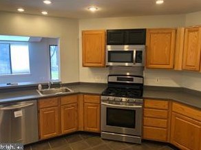 1207 Augusta Cir, Mount Laurel NJ  08054-2747 exterior