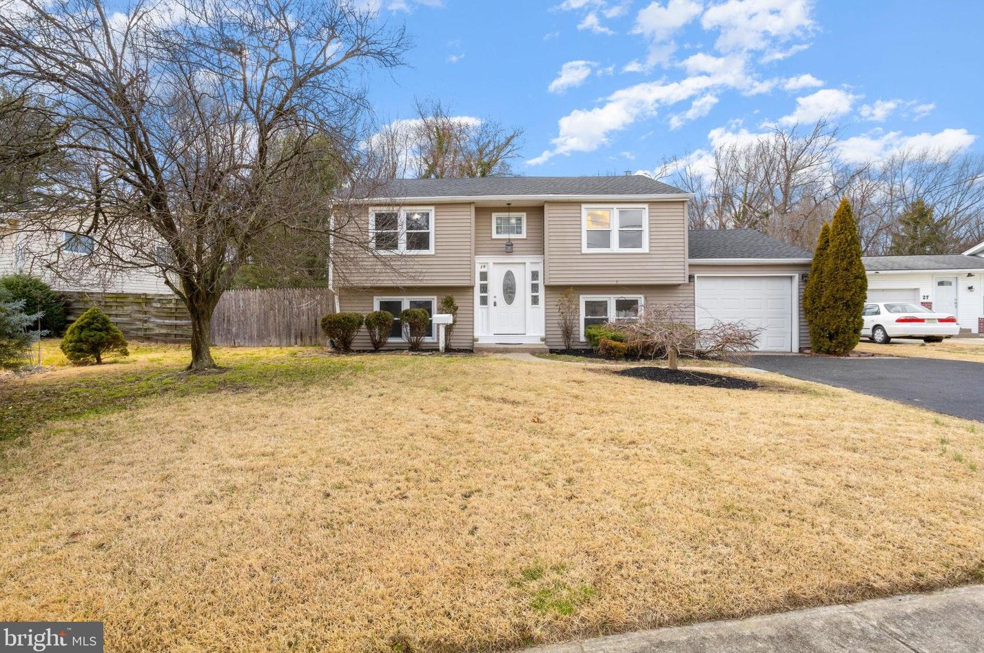 29 Cynwyd Dr, Burlington, NJ 08016-2357