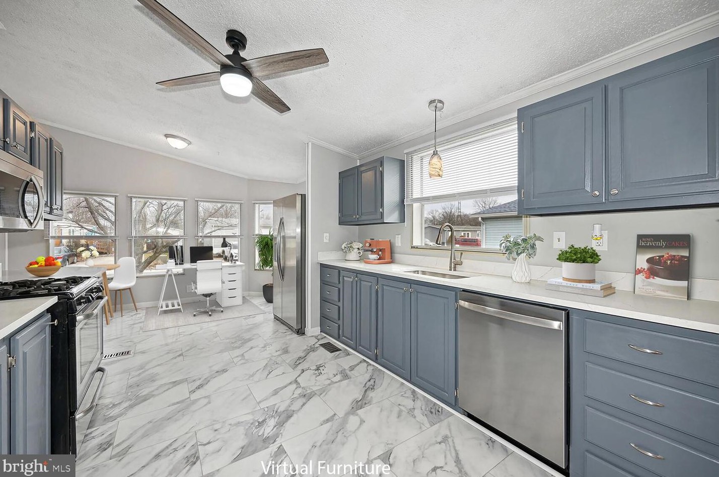 909 Koala Ln, Mount Laurel NJ  08054-4442 exterior