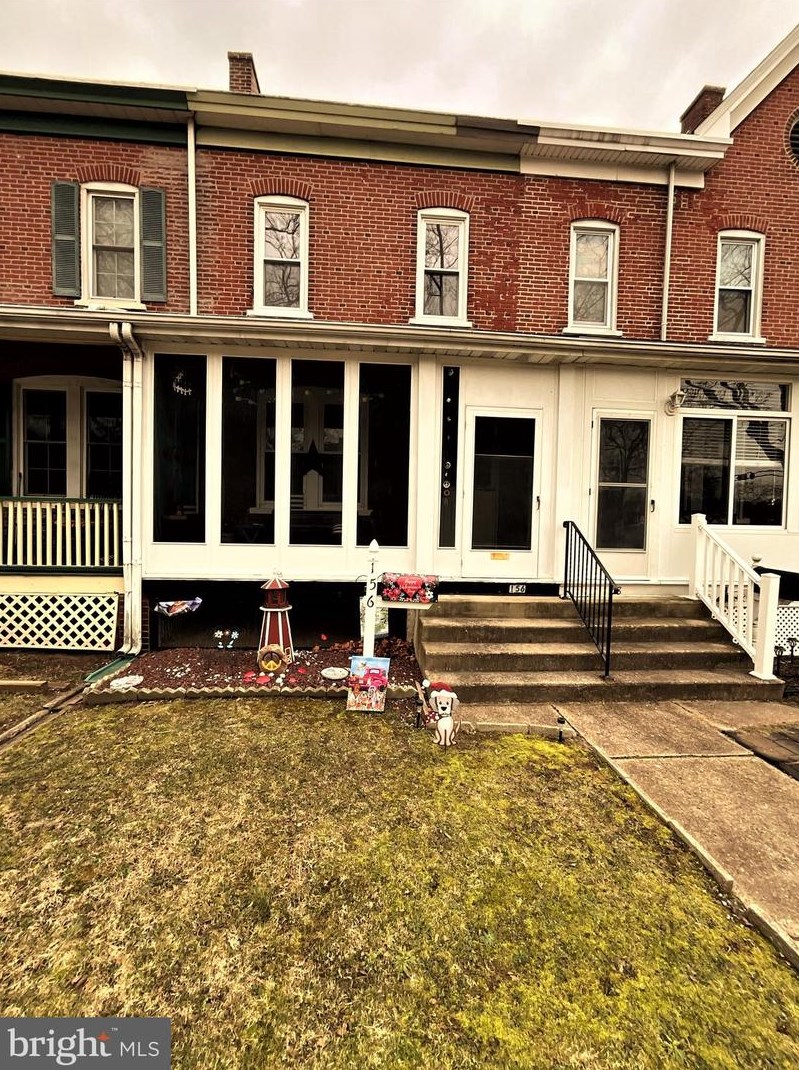 156 3rd Ave, Roebling, NJ 08554