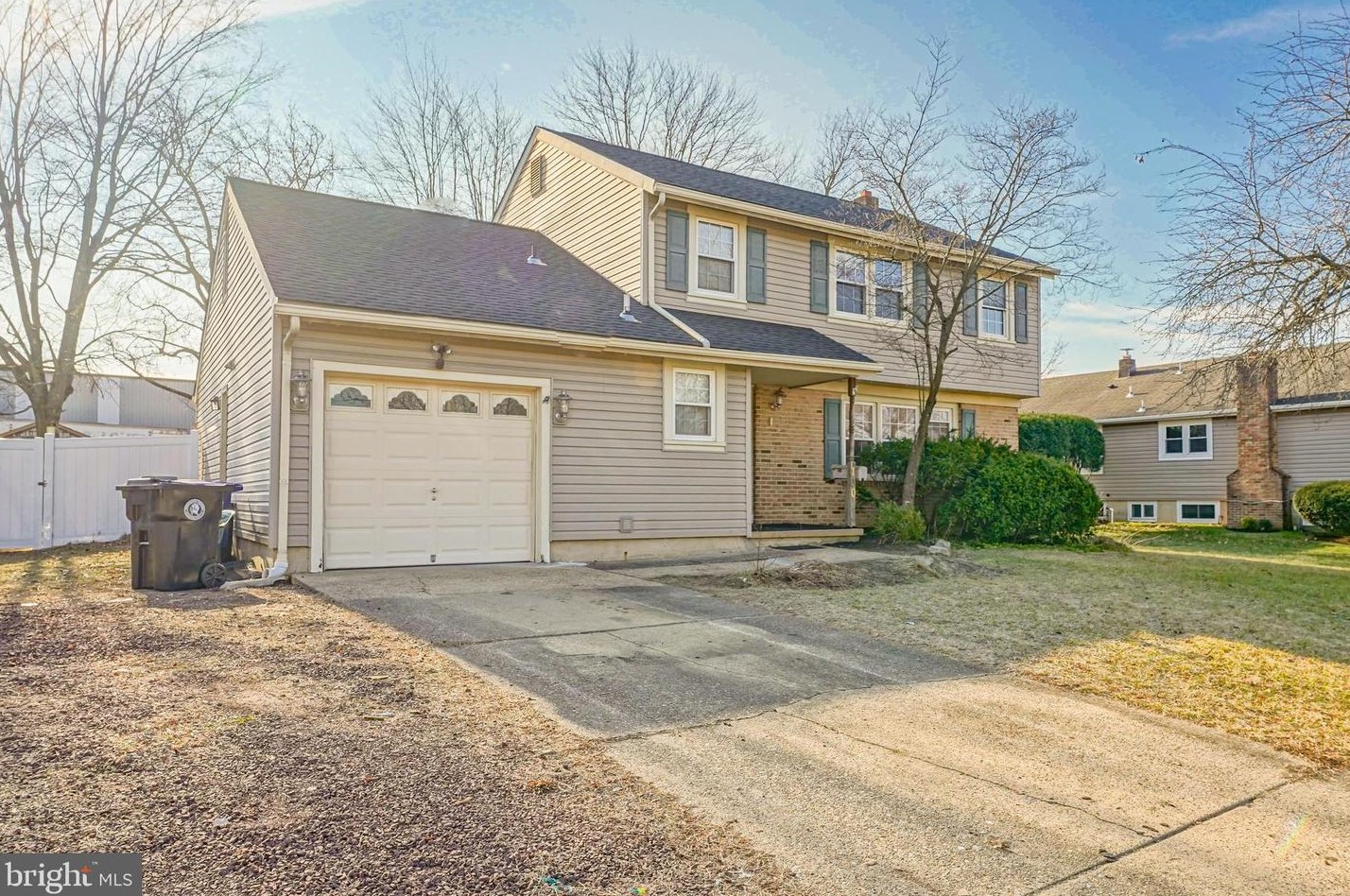 100 Shenandoah Rd, Riverton, NJ 08077