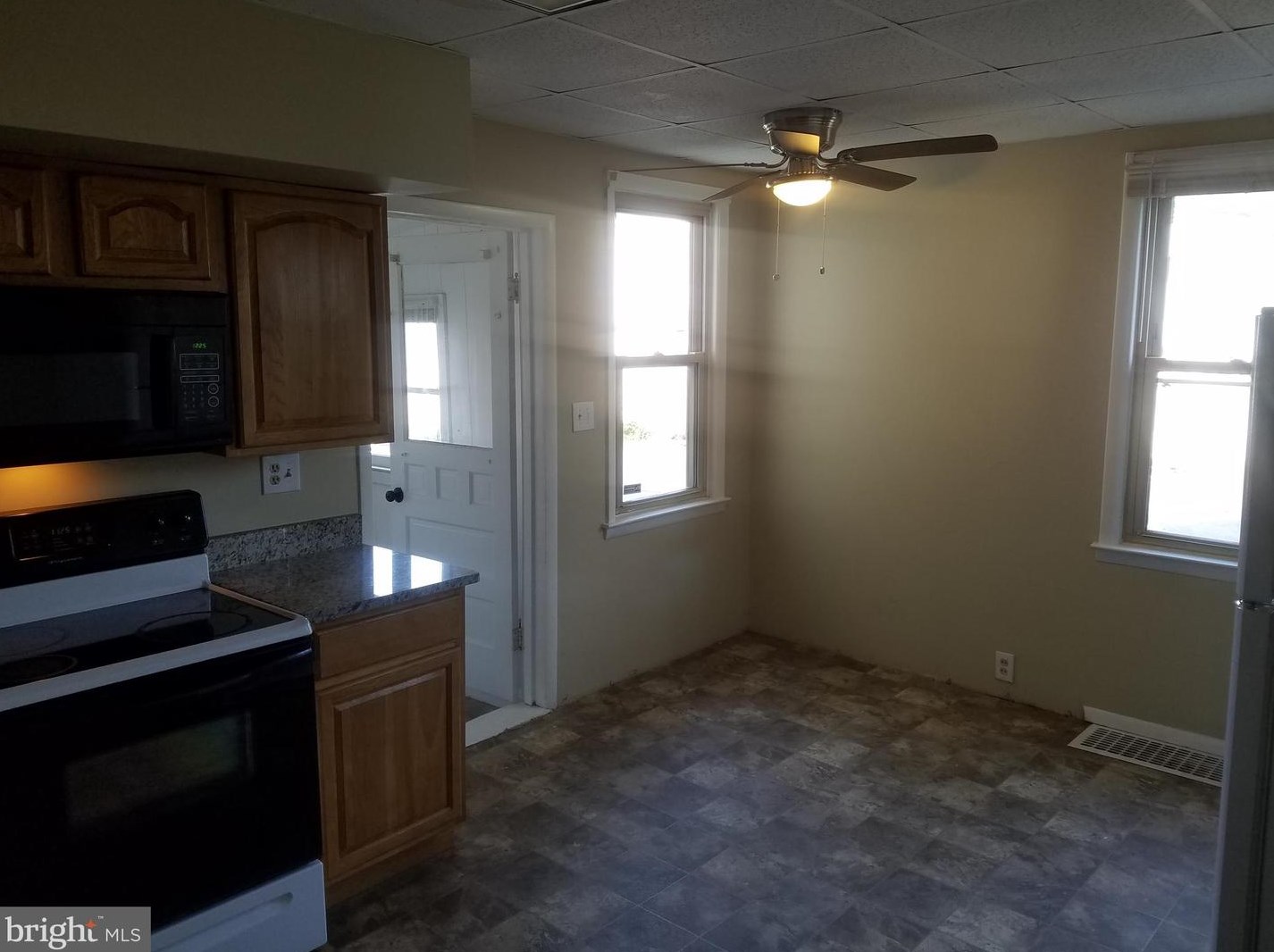 426 Washington Ave, Burlington, NJ 08016