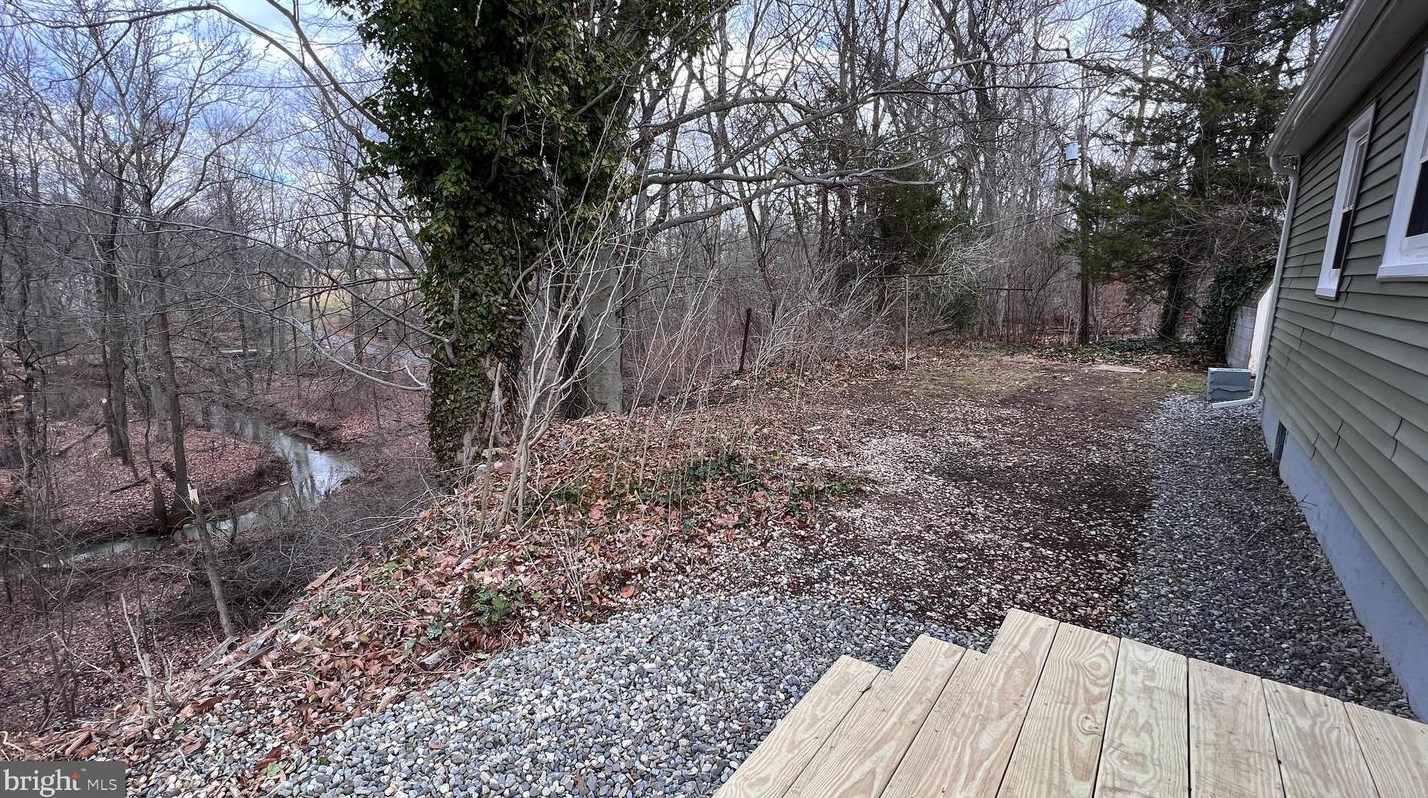 301 Ellisdale Rd, Chesterfield NJ  08515-9659 exterior