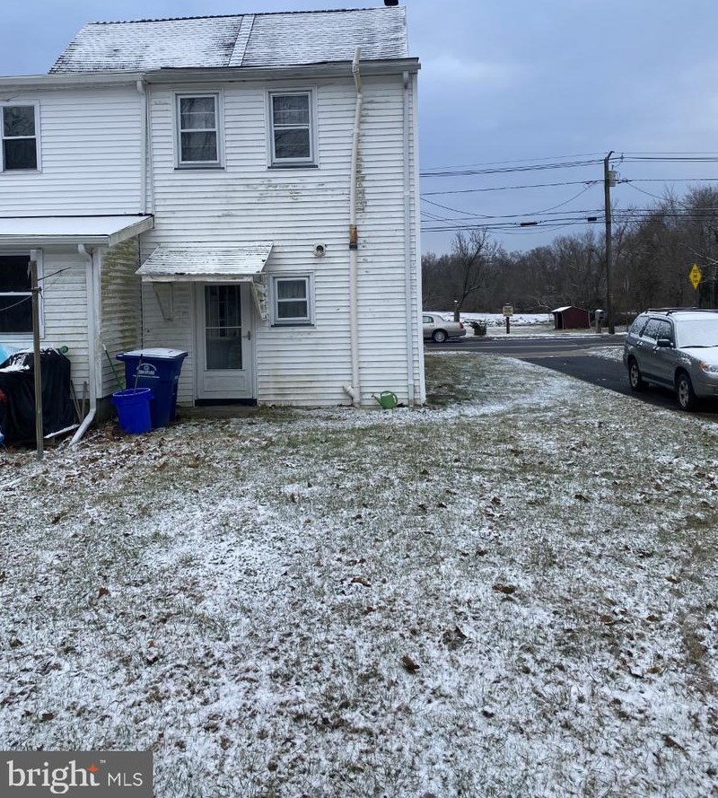 165 Main St, Southampton, NJ 08088-8874