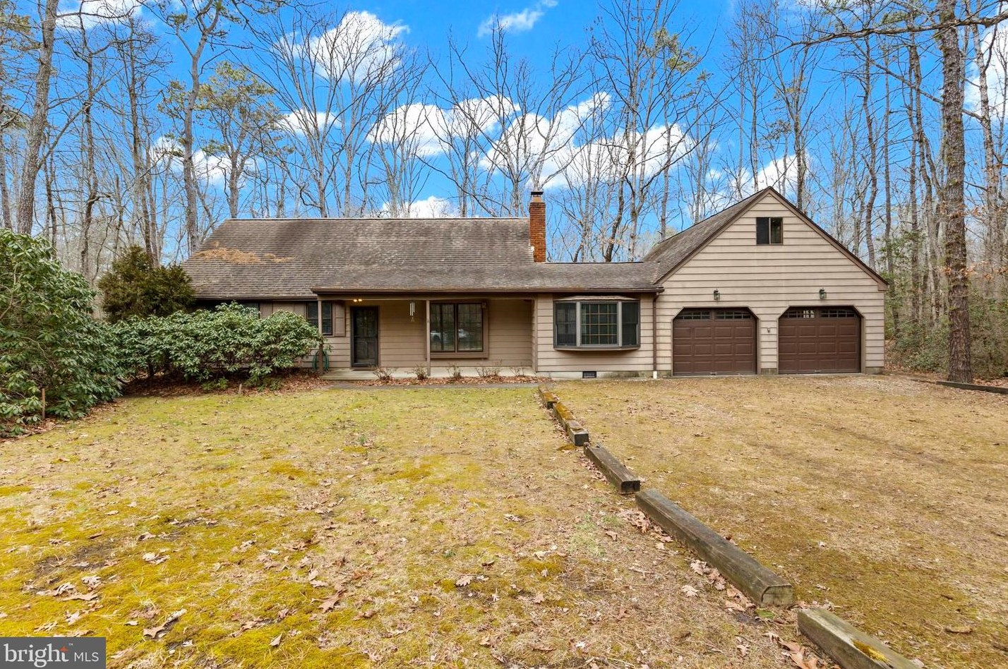 8 Rye Ct, Southampton, NJ 08088-8928