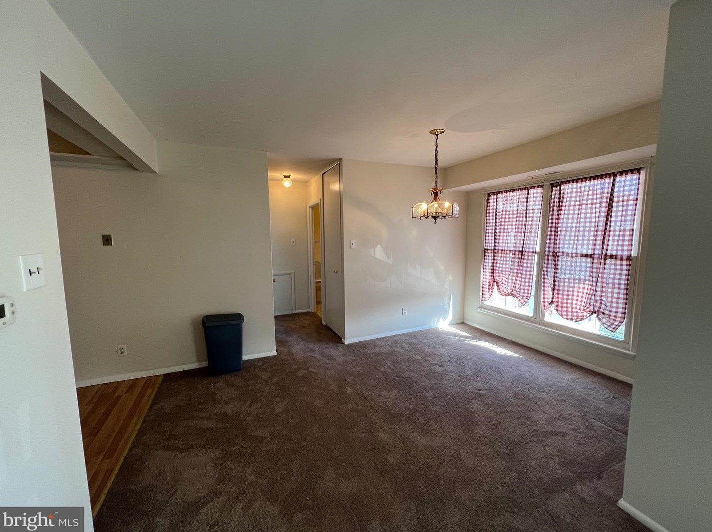 275 Green St #5c8, Beverly, NJ 08010