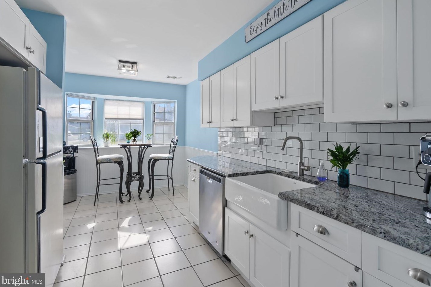 14 Exeter Ct, Chesterfield, NJ 08505-3111