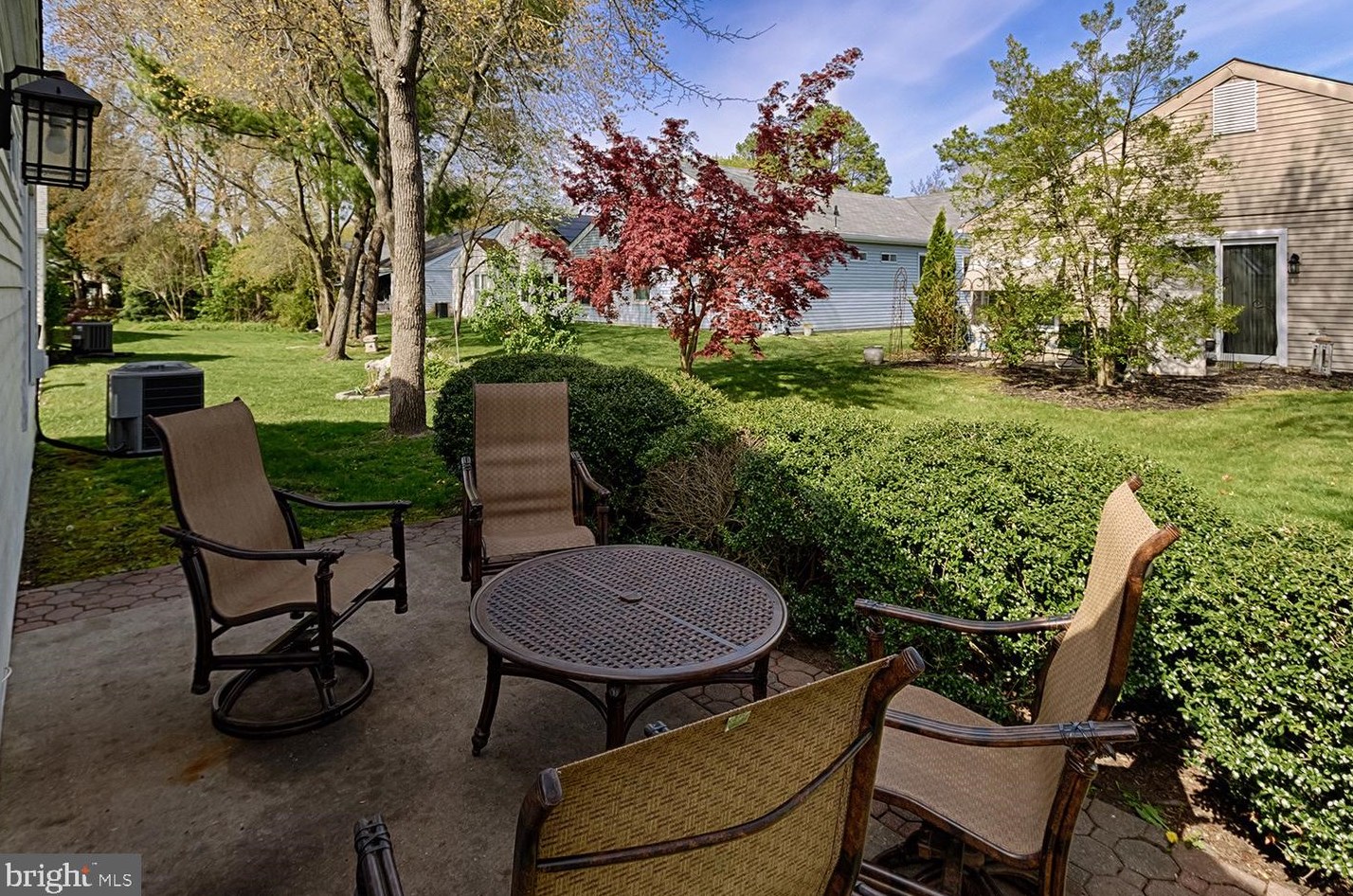 32 Cotherstone Dr, Southampton NJ  08088-1002 exterior