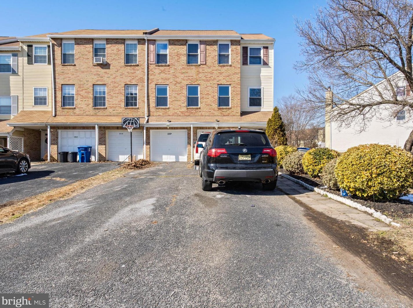 229 Willow Turn, Mount Laurel, NJ 08054