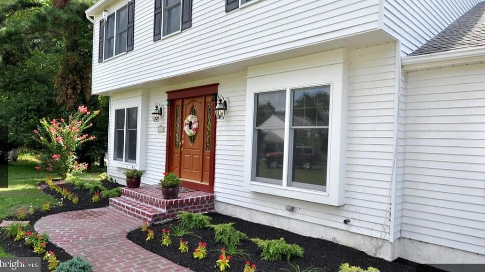 4 Saxony Ct, Medford, NJ 08055-8531