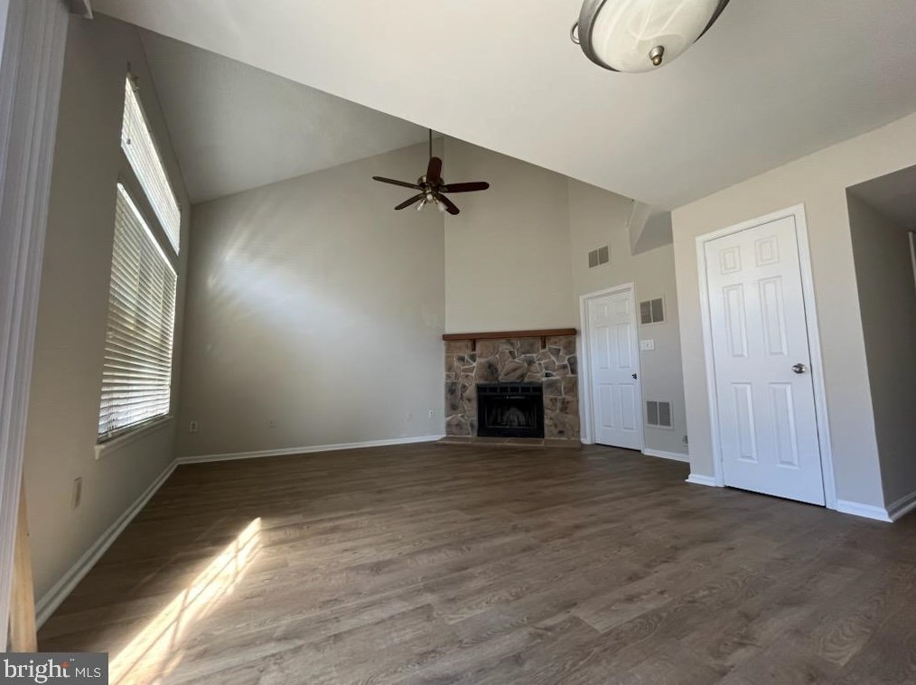 11 Alderton Ln, Mount Laurel NJ  08054-6216 exterior