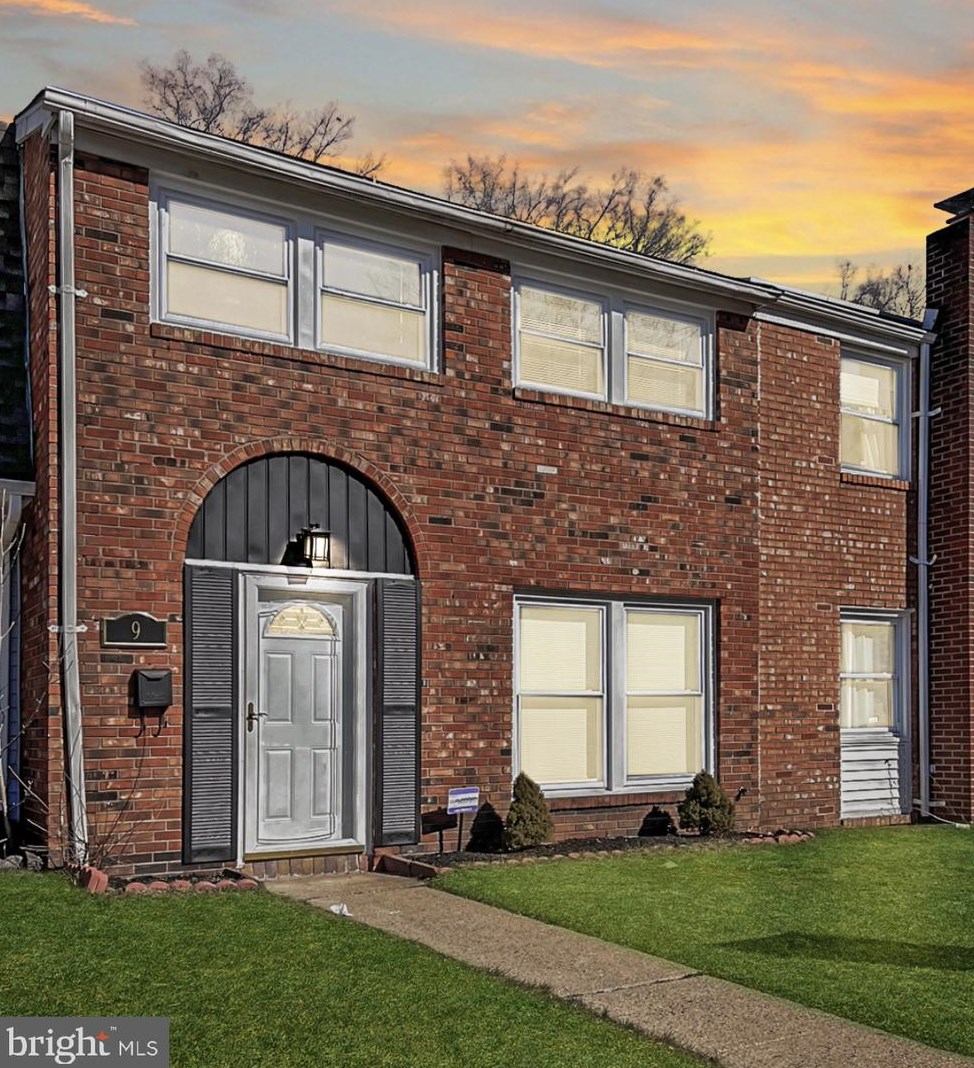 9 Riverview Pl, Willingboro, NJ 08046