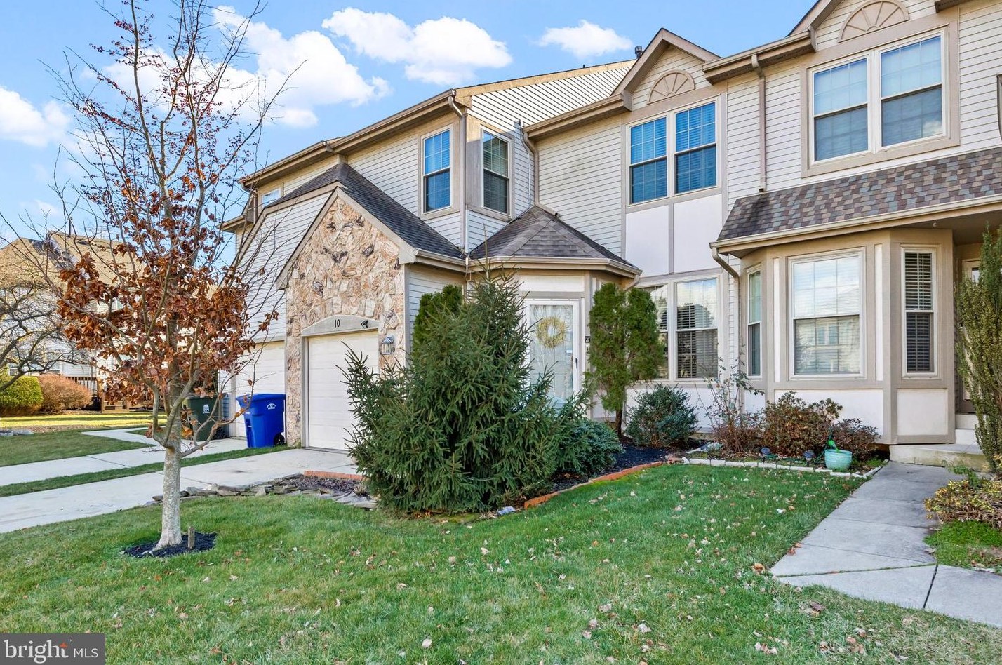 10 Shelburne St, Burlington, NJ 08016-4309