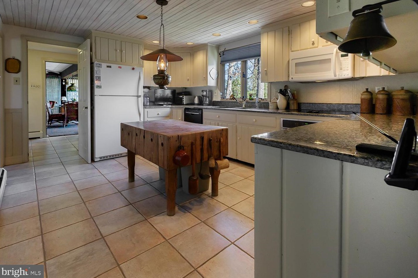 149 Algonquin Trl, Medford NJ  08055-1425 exterior