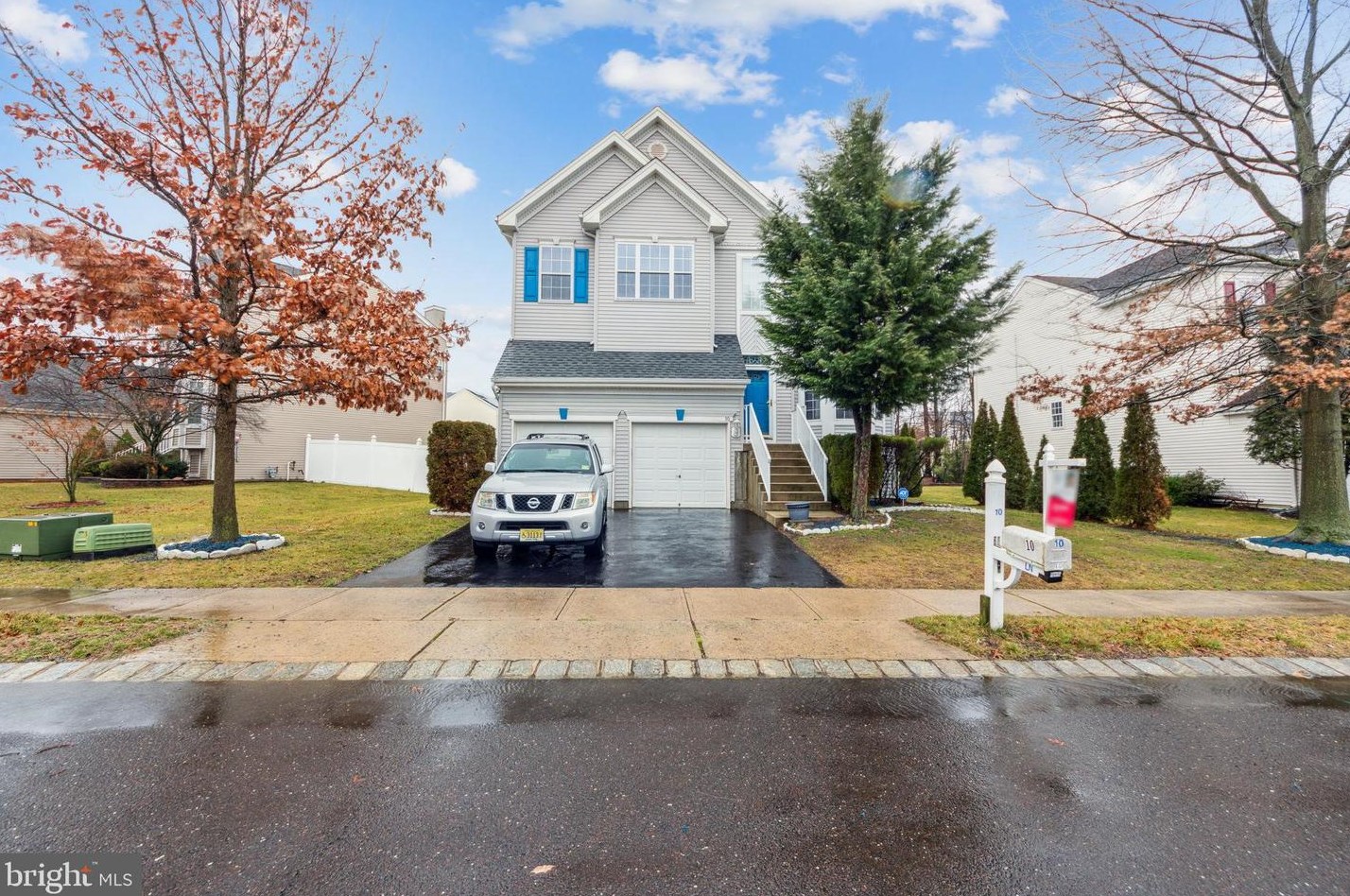 10 Allegheny Ln, Chesterfield, NJ 08505-4446