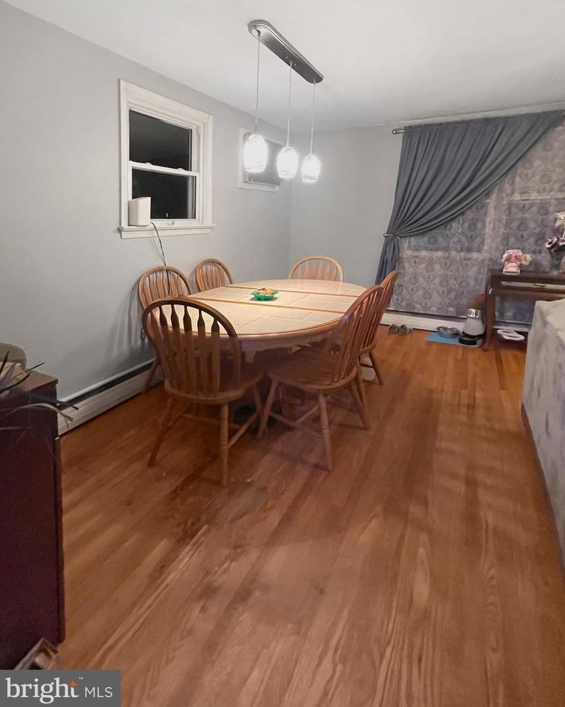 204 Manor Rd, Beverly, NJ 08010