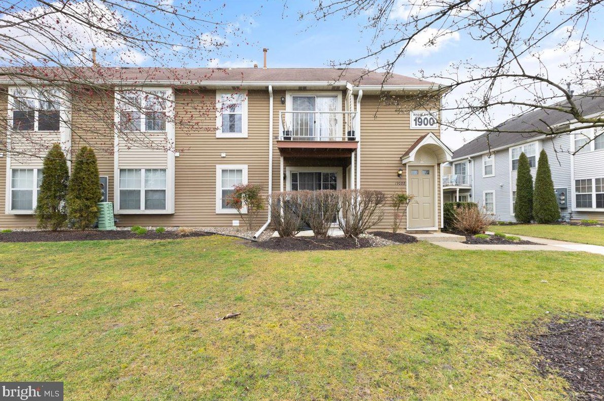 1908 Ralston Dr, Mount Laurel, NJ 08054
