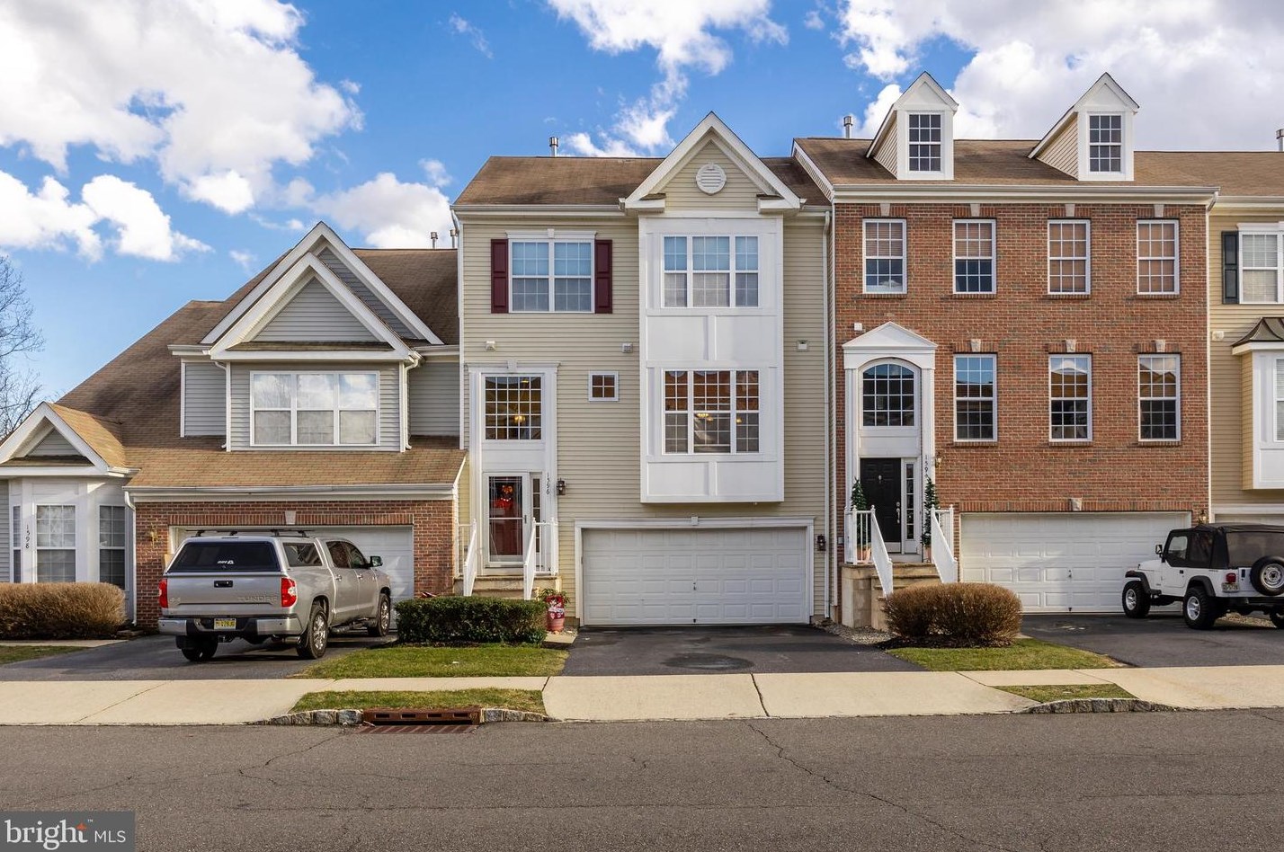 1596 Jason Dr, Riverton, NJ 08077