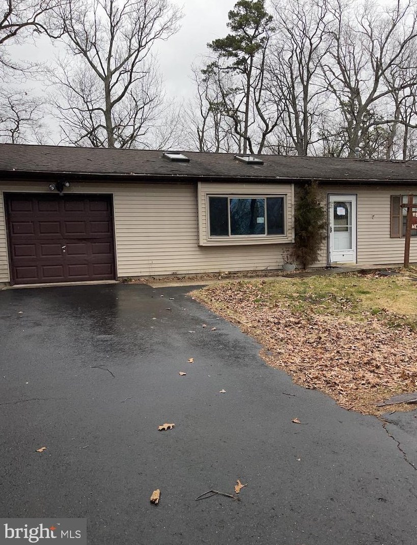 130 Medford St, Browns Mills, NJ 08015