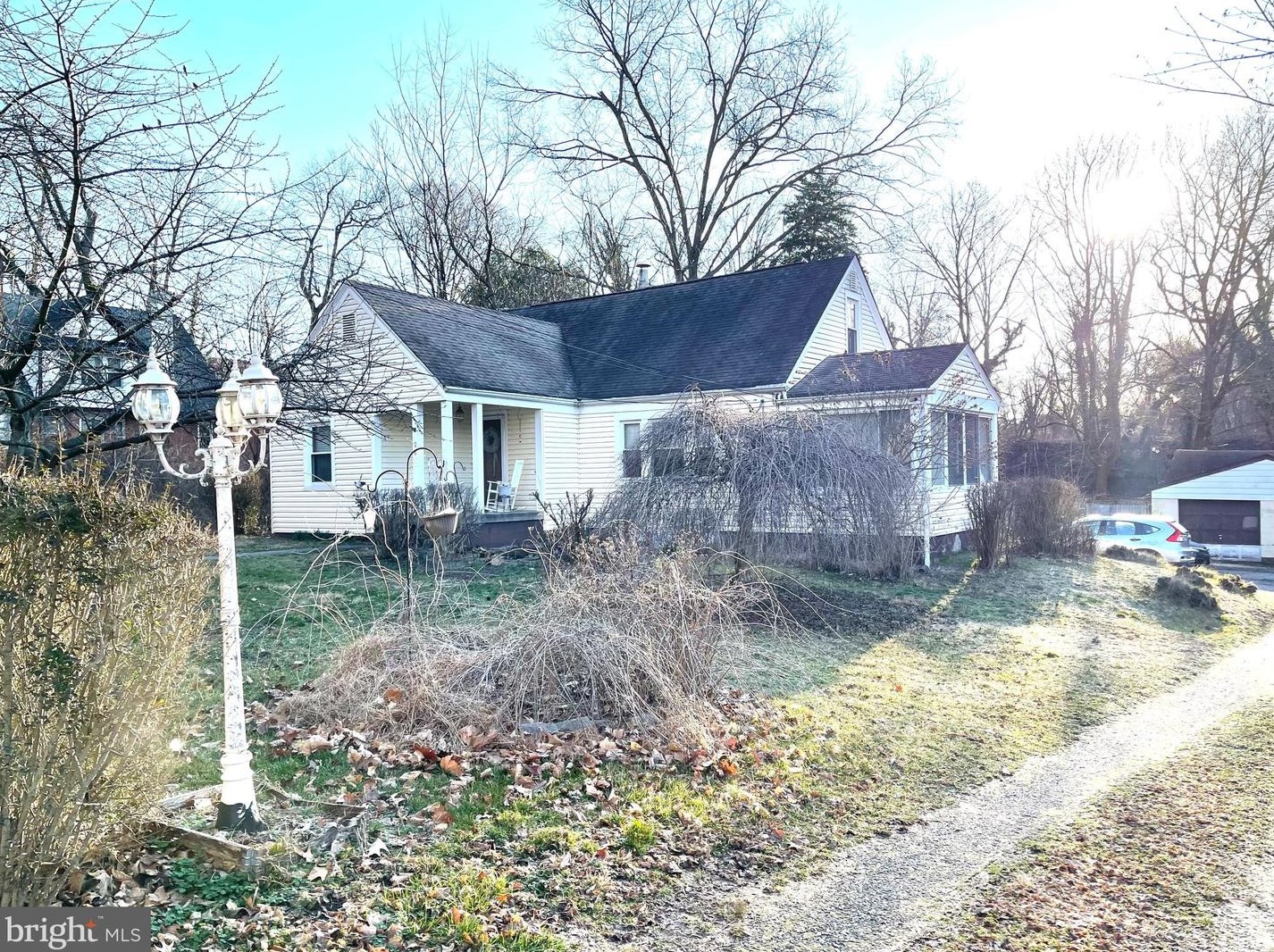 98 Park St, Chesterfield, NJ 08505-1357