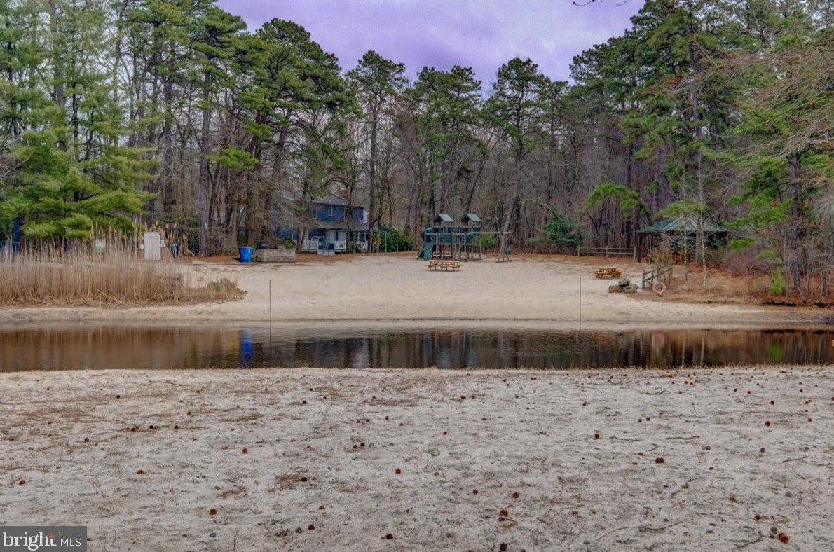 14 King Arthur Dr, Medford NJ  08055-8521 exterior