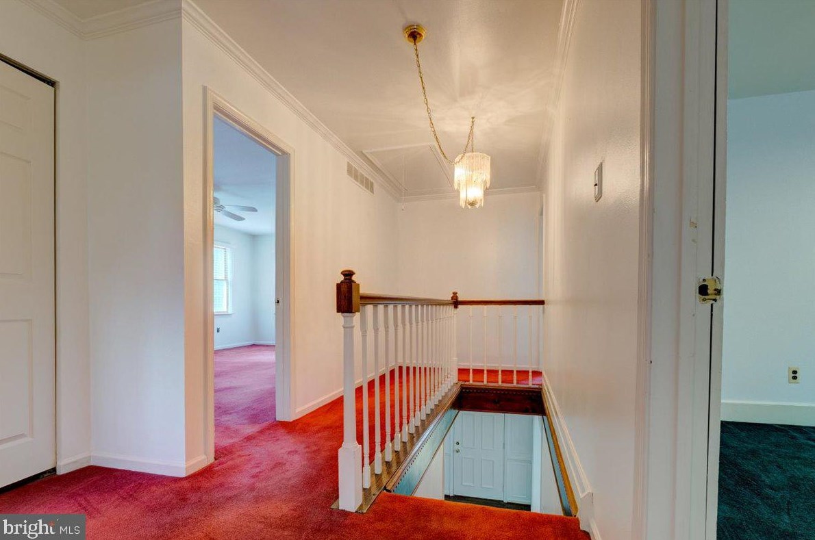 14 King Arthur Dr, Medford NJ  08055-8521 exterior