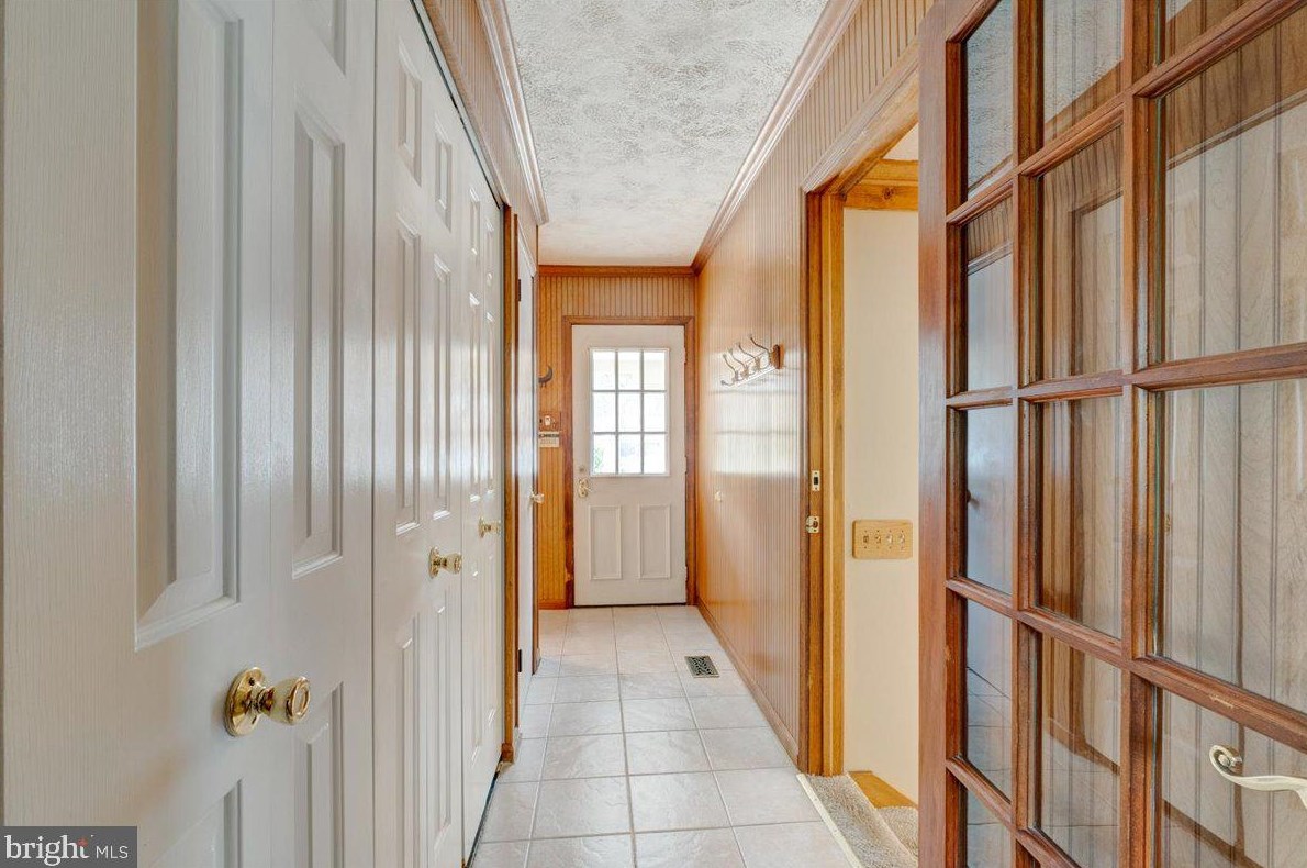 14 King Arthur Dr, Medford NJ  08055-8521 exterior