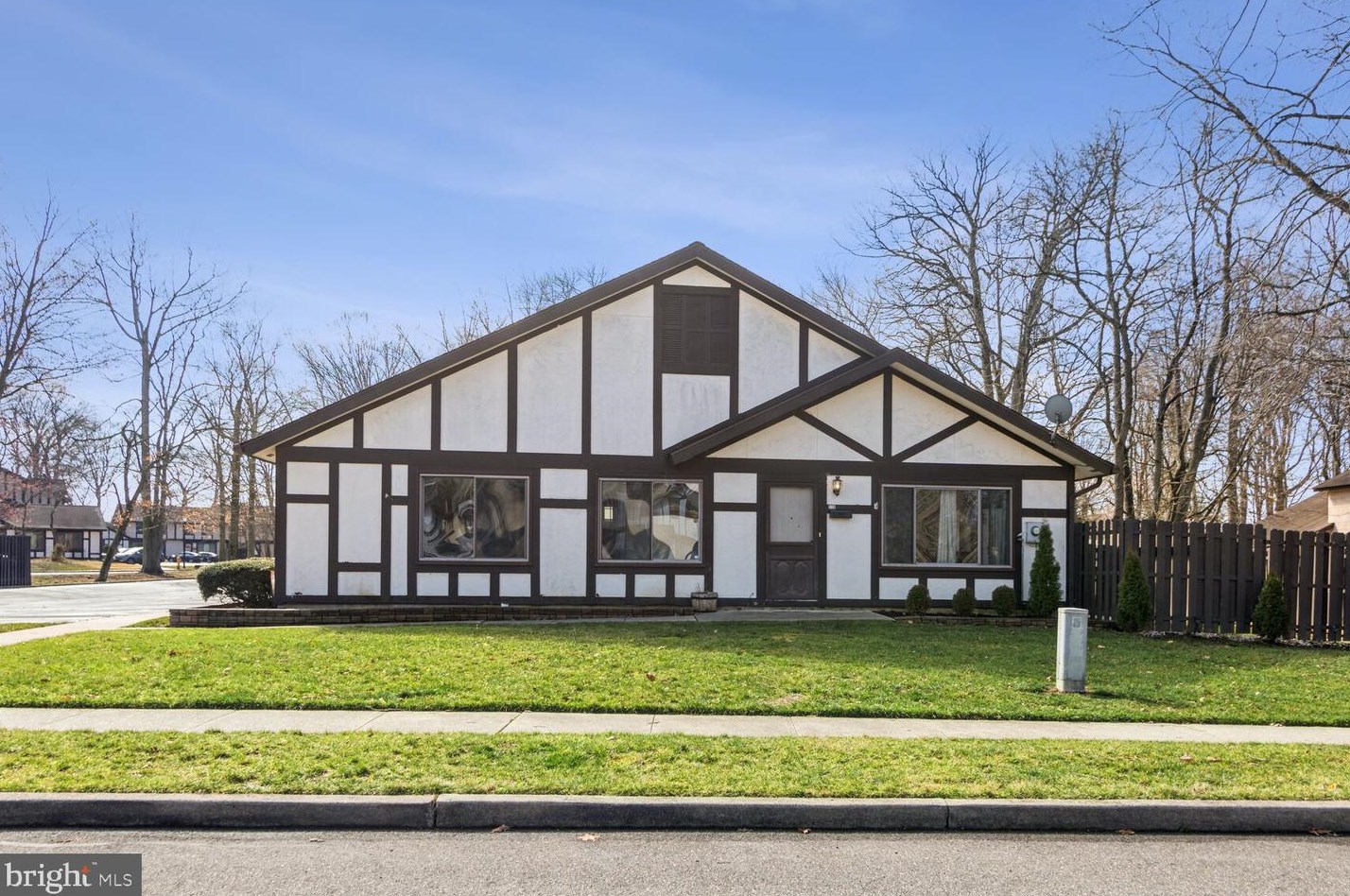 115 Beechnut Ct, Lumberton Township, NJ 08048
