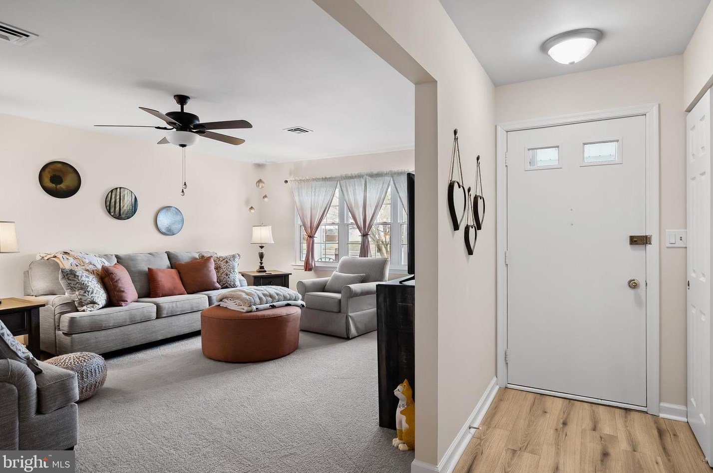 4 Sherwood Pl, Southampton NJ  08088-1124 exterior