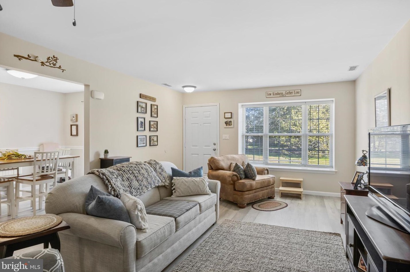 406 Kirby Way, Mount Laurel NJ  08054-6421 exterior