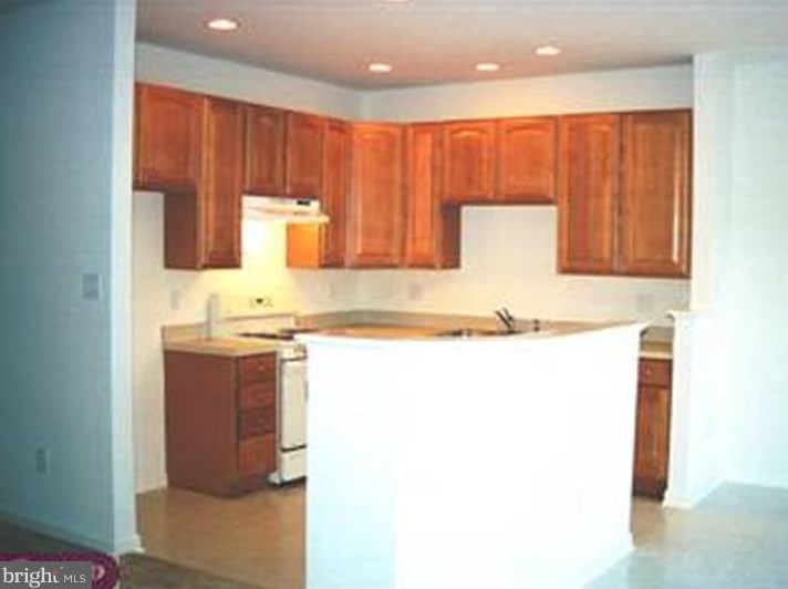 10 Poppyseed Dr, Lumberton Township, NJ 08048