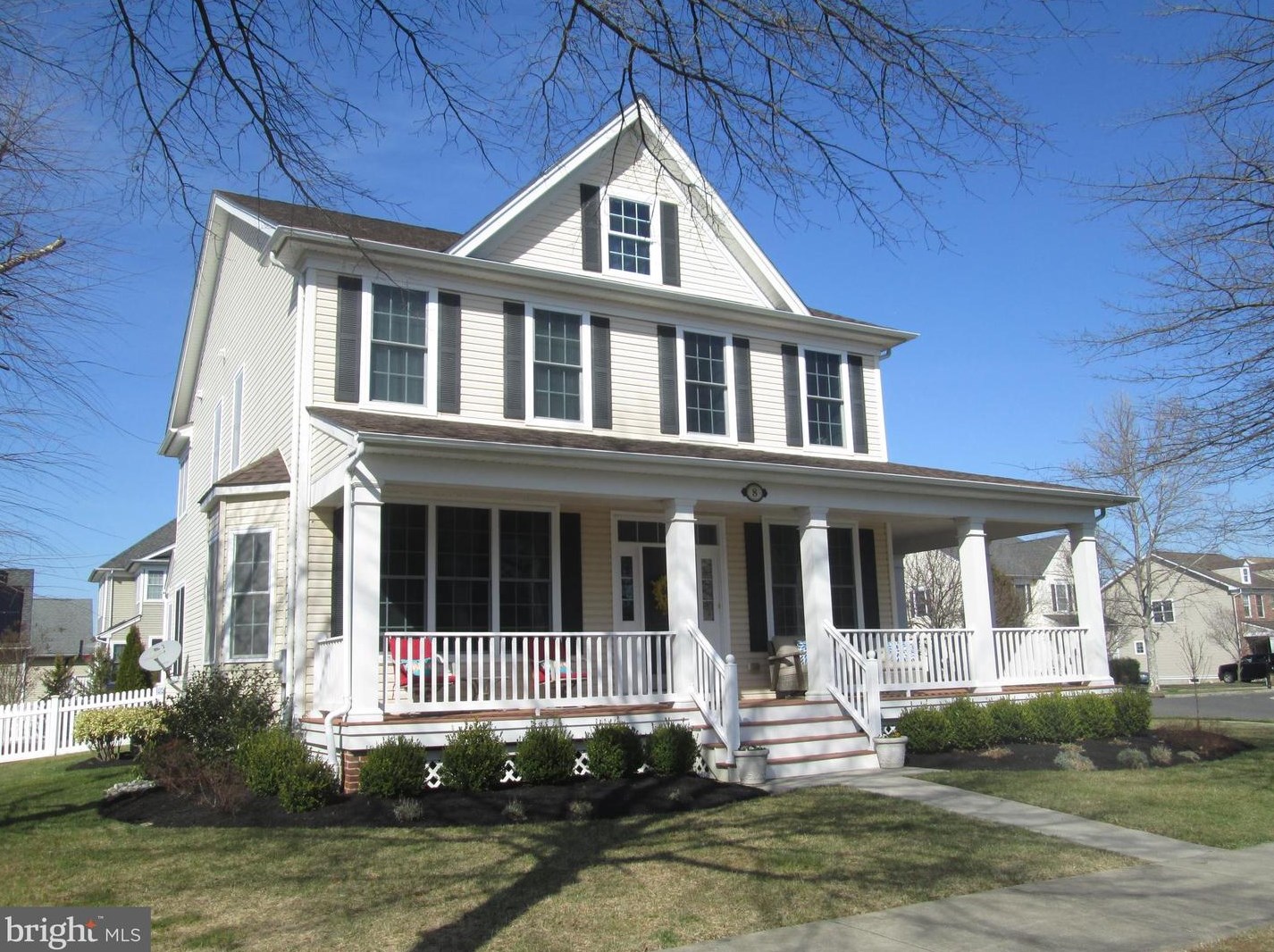 8 Chilton Dr, Chesterfield, NJ 08515-9735