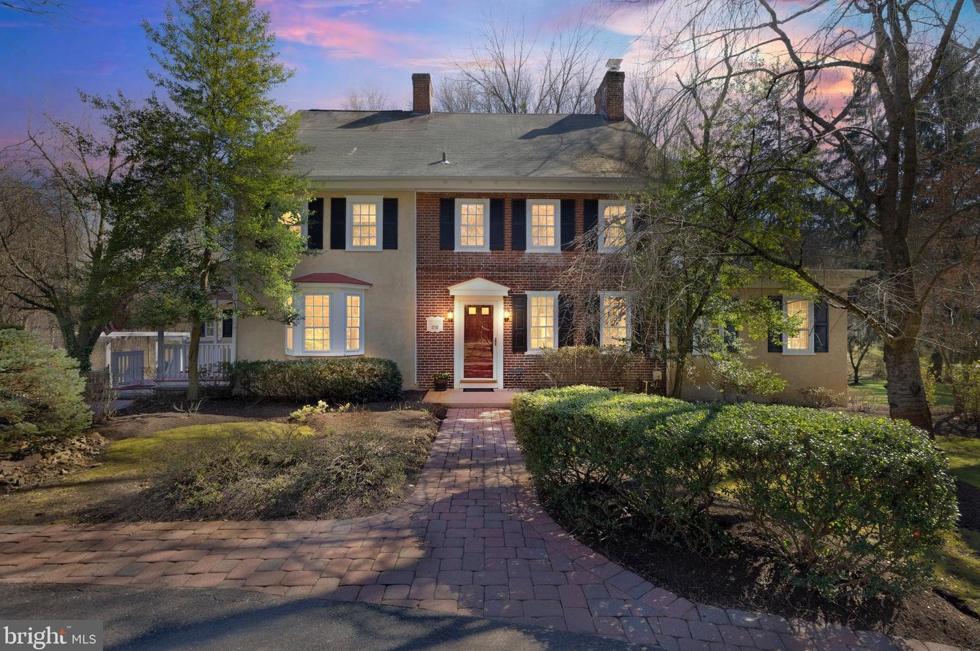 301 Creek Rd, Moorestown, NJ 08057-3912